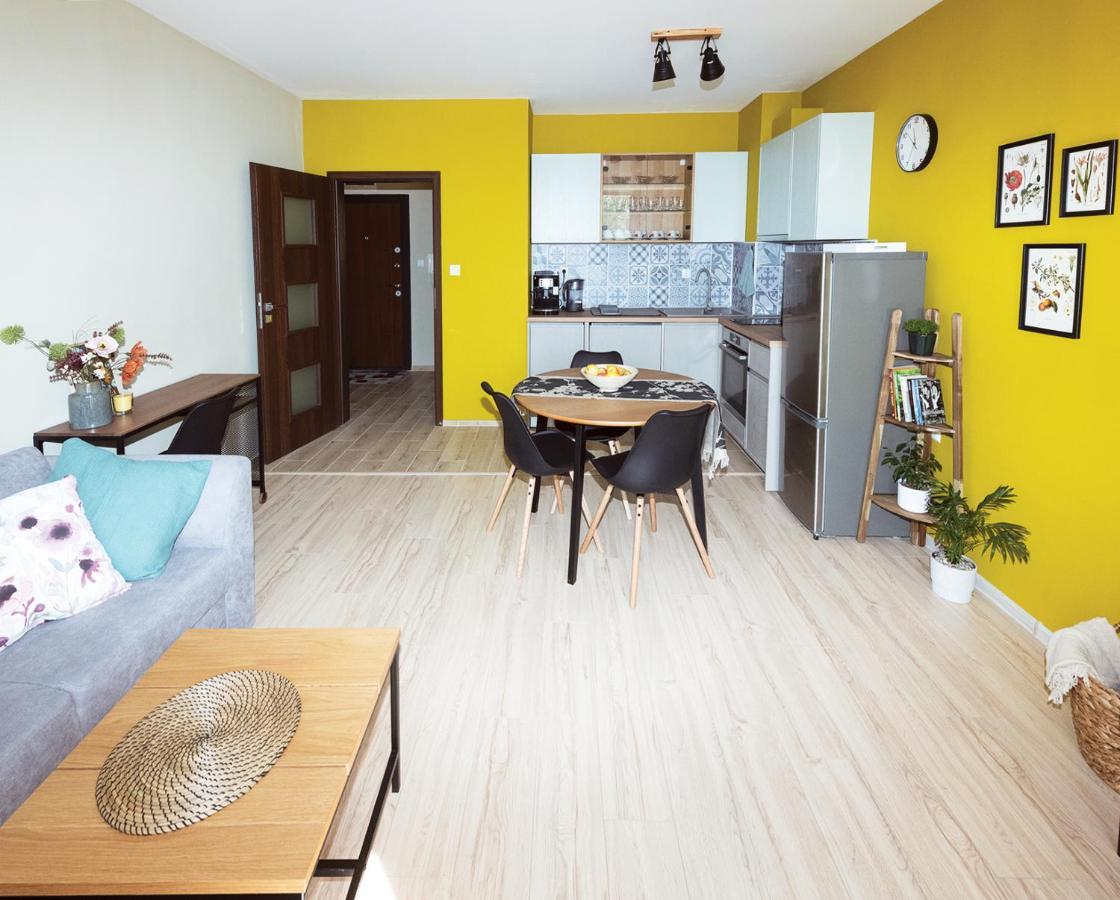 Kalina Apartment Kazanlak Exterior photo
